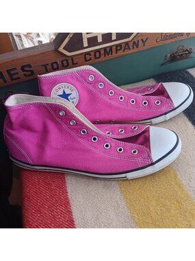Womens 10 Converse Chuck Taylor All Star Pink Canvas High-Top Shoes